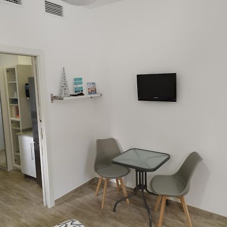 Altozano Room Ii, Estudio Centro De Malaga Gayfriendly, Wi-Fi Gratis Eksteriør billede